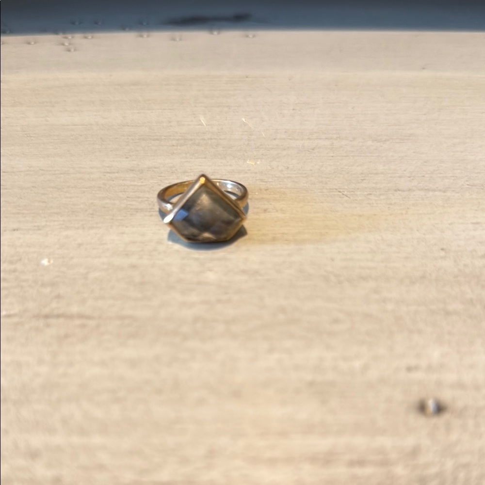 Contemporary Silver Geometric Ring with Quartz